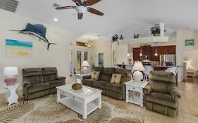 Luxury Home, Hot Tub, Heated Pool, Tiki Bar - Villa Spain